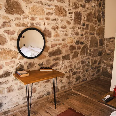 Casa Kuecuekkoey Panzió Ayvalı